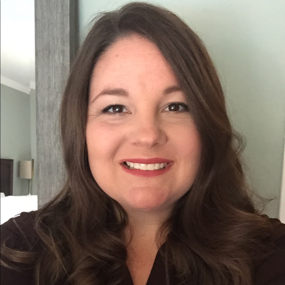 Meet your Posher, Leslie